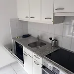 2 Room Aus41 0F R 8045 Zurich S1