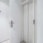 Zh Gold 1 - Hitrental * Zurich