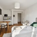 Stylish Studio In City Center - Crown 36