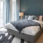 Apartment Cosmopolitan Seefeld Zurich