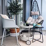 Cosmopolitan Seefeld Apartment
