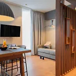 Adagio Center Aparthotel 4*