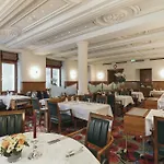 Savoy Baur En Hotel