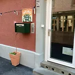 Dakini's Bed & Breakfast Bed & Breakfast