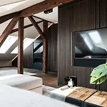 Le Bijou Lq80 Penthouse With Terrace * Zurich