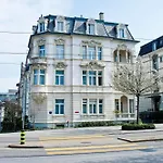 Seestrasse Drei Koenige Apartment Zurich