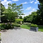 Private In Villa Zurich
