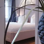 Zurich Suite - Your Home Away From Home - With Washer, Dryer And Lots Of Space