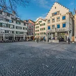 Lake Side Location Bellevue Apartment Zurich