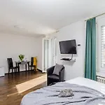 Swiss Star District 3 - Contactless Self Check-in 3* Zurich