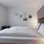 Ema House Serviced Apartments, Seefeld Apartment Zurich