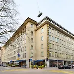 Glärnischhof by TRINITY