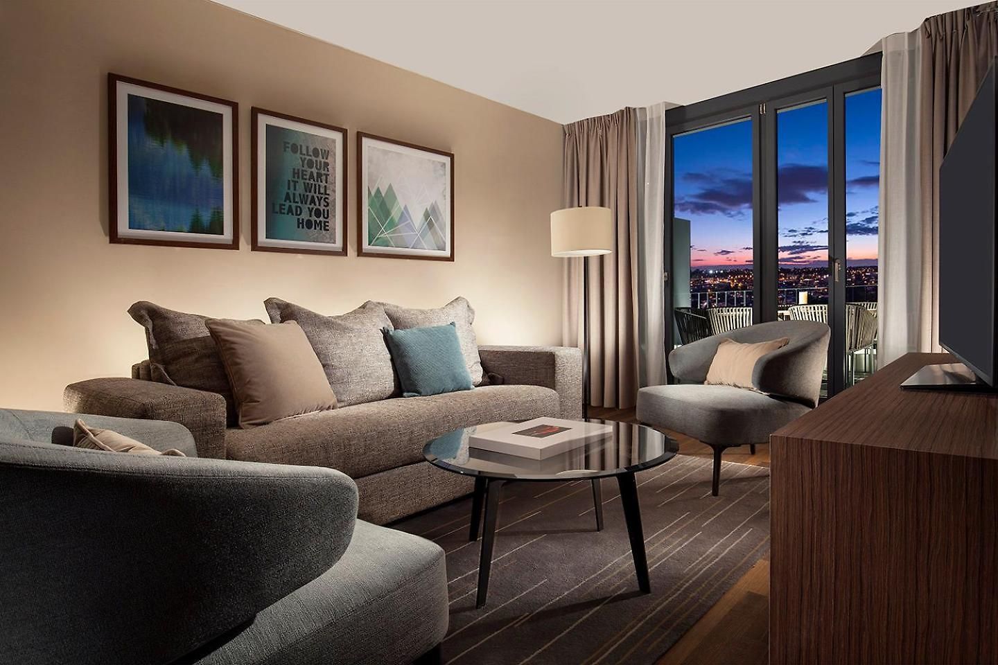 Acasa Oerlikon 4* Zürich