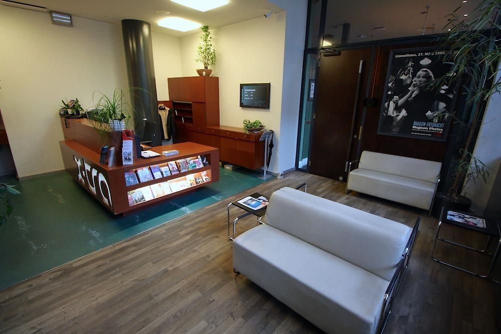 X-tra Hotel 3*