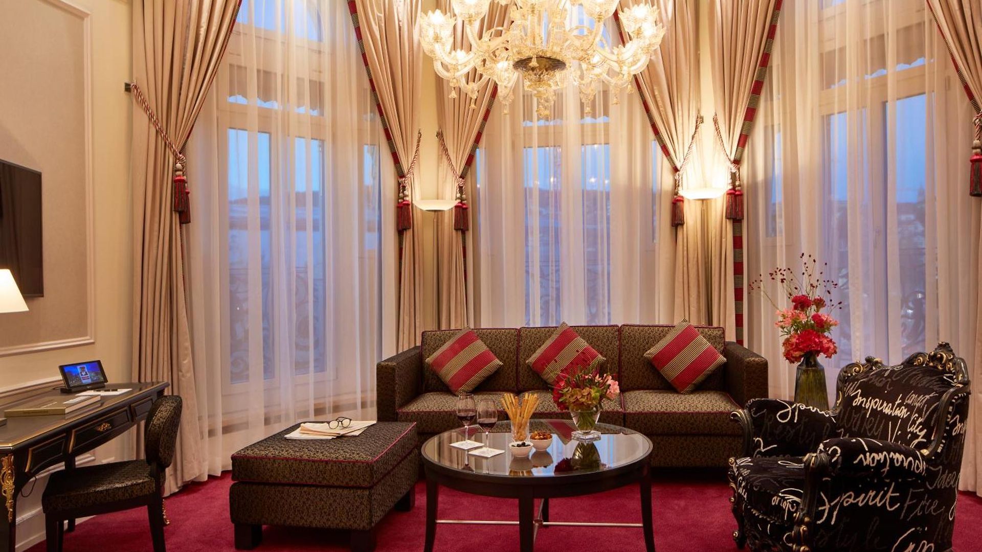 The Dufour By Schweizerhof Hotel 5*