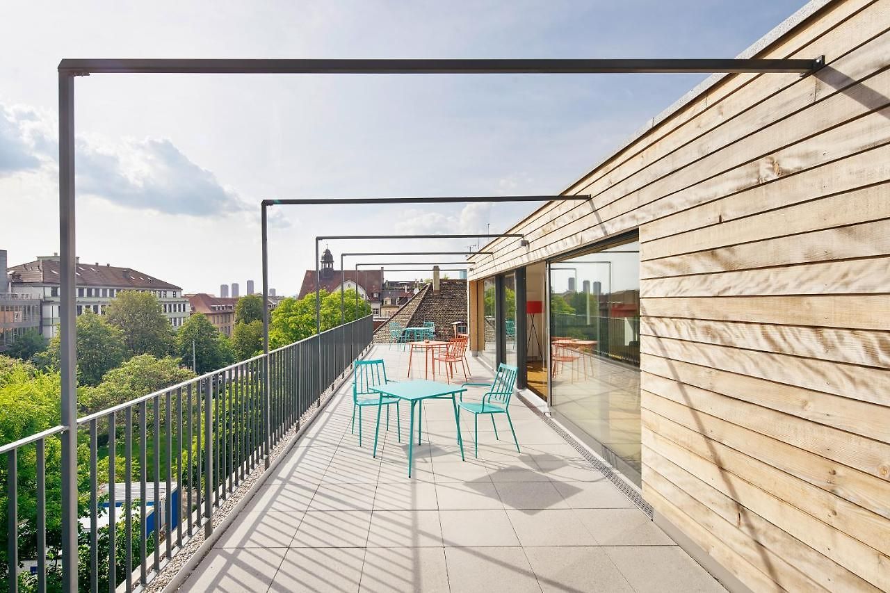 Guest house Josephine's - Women Only With Rooftop And Community Area 3*