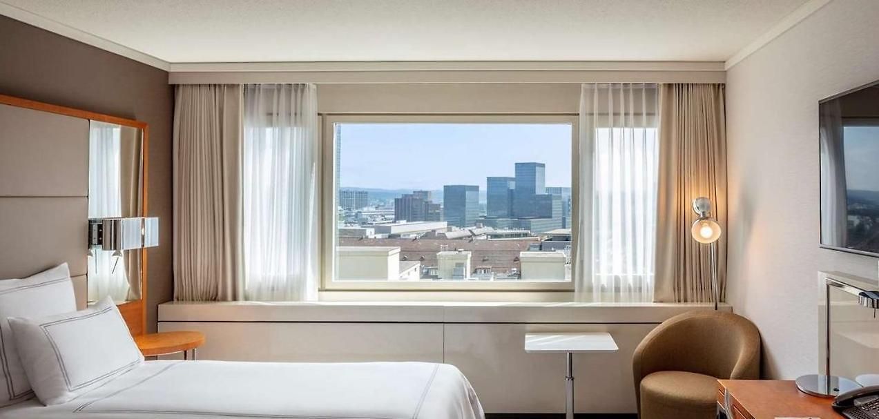 Becozy Self Check-in & Pop-up Hotel Zurich