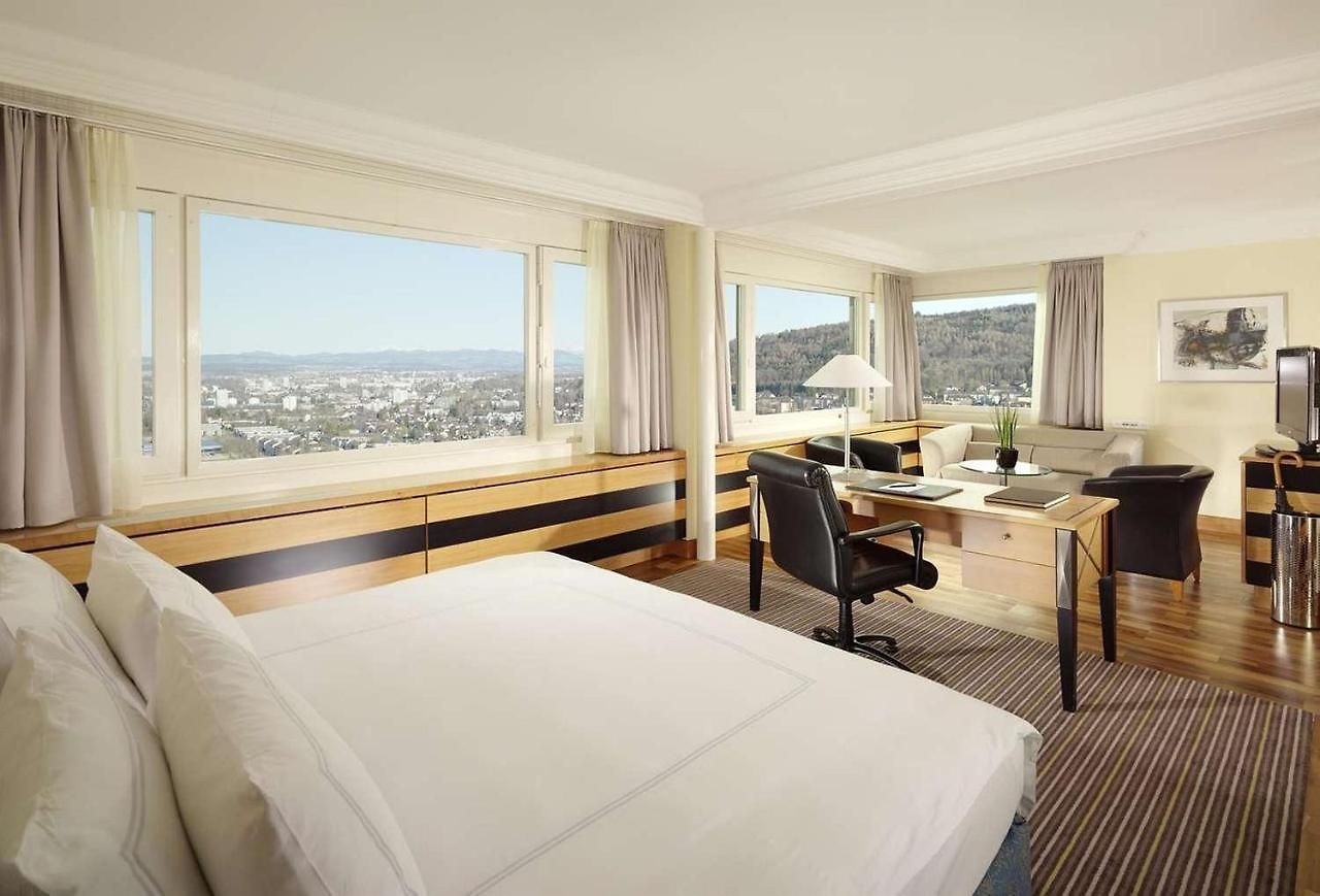 Becozy Self Check-in & Pop-up 4* Zurich