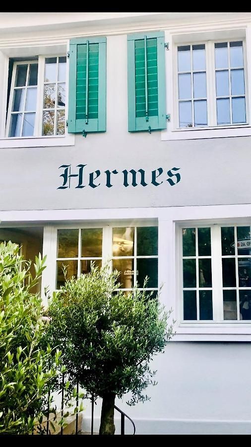 Hermes Contactless Self Checkin *