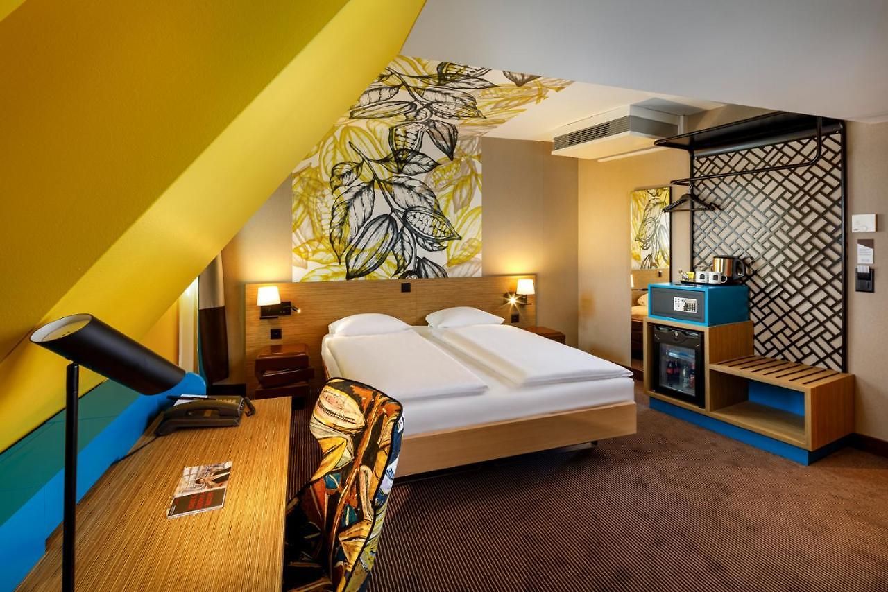 Swiss Chocolate By Fassbind Hotel