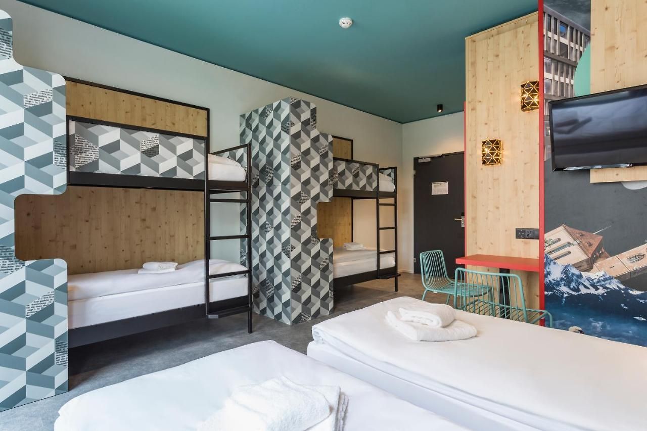 Hotel Meininger Greencity Zürich