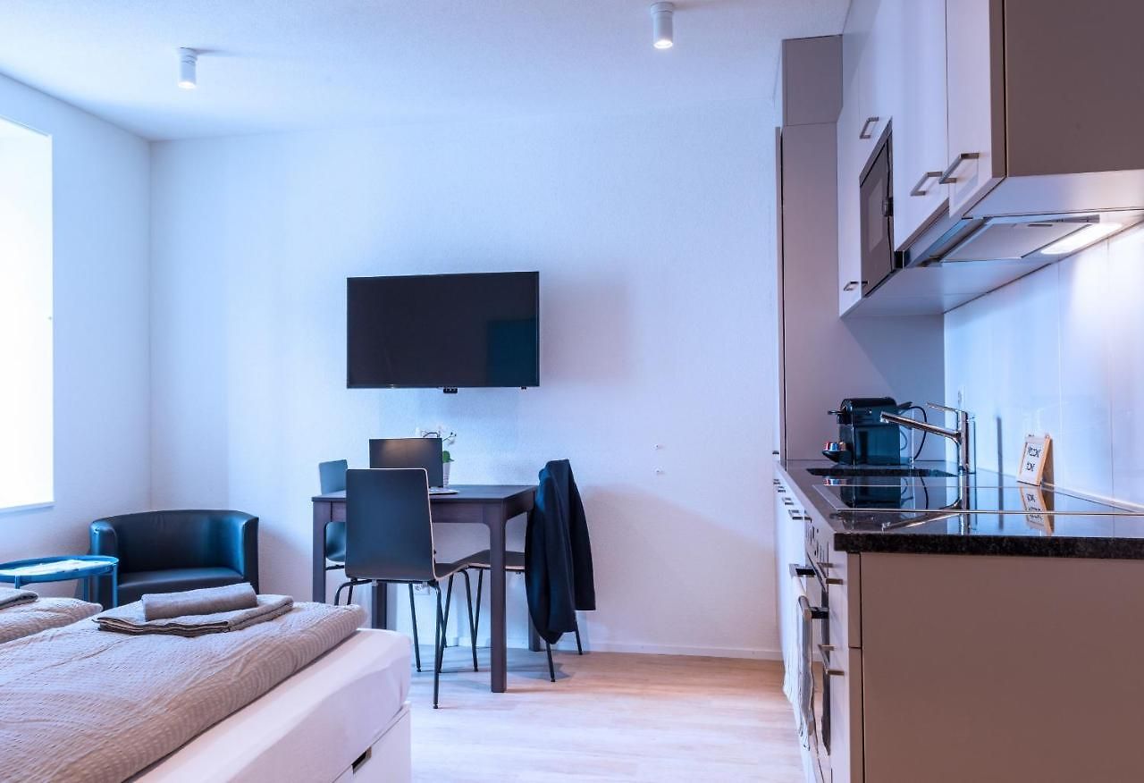 Hitrental Station Apartment Zurich