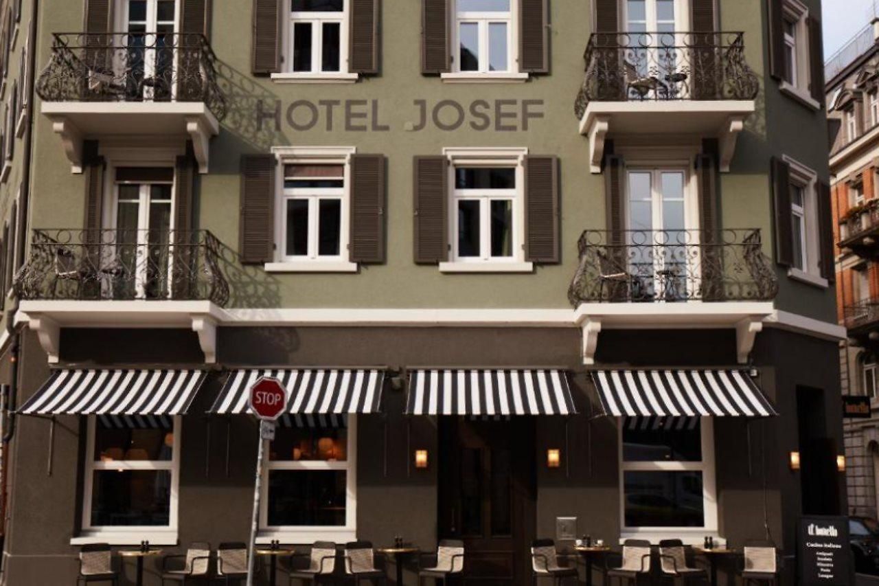 Boutique Josef Hotel