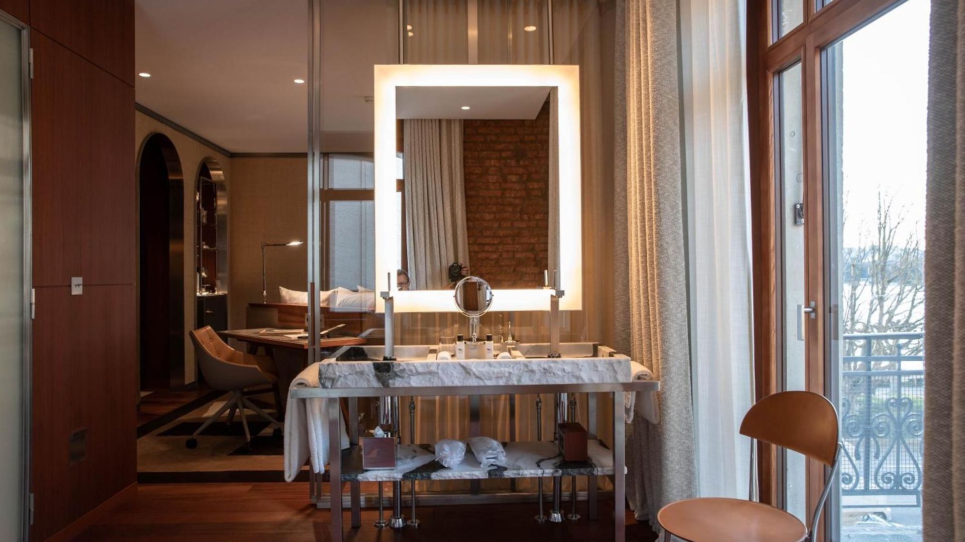 Hotel La Reserve Eden Au 5*