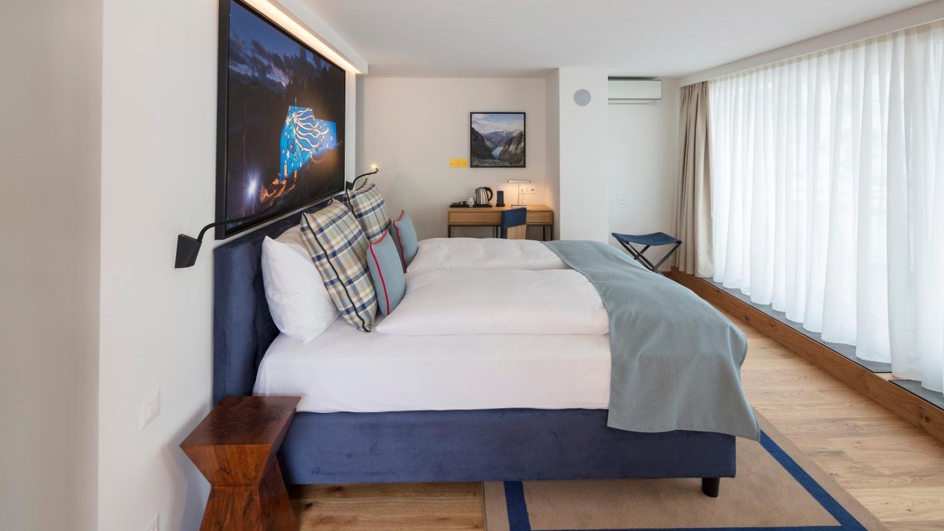 Fred Leonhardstrasse - Mobile Check-in Hotel