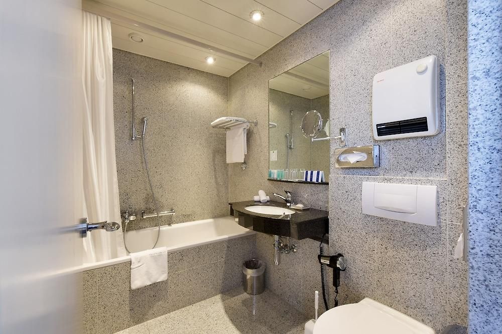 Hotel Glaernischhof By Trinity 4*