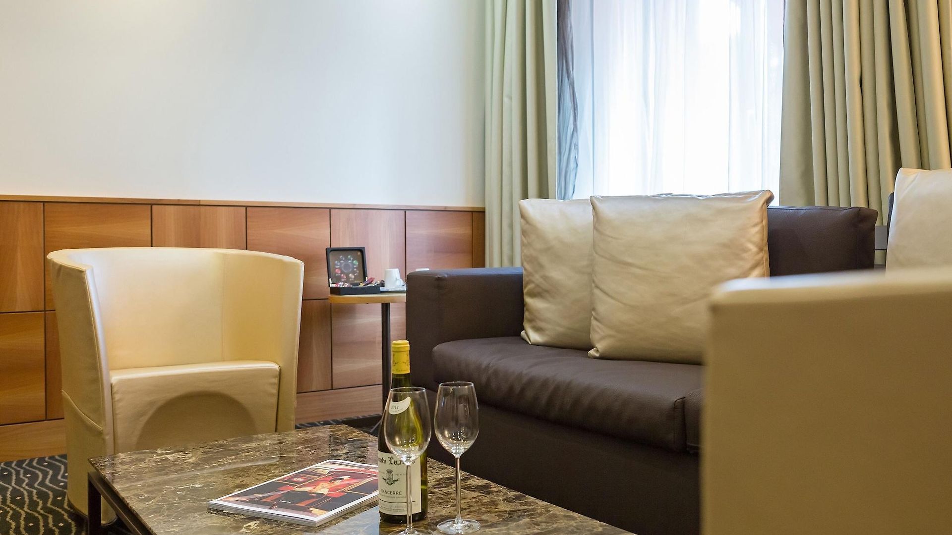 Hotel St.gotthard 4*