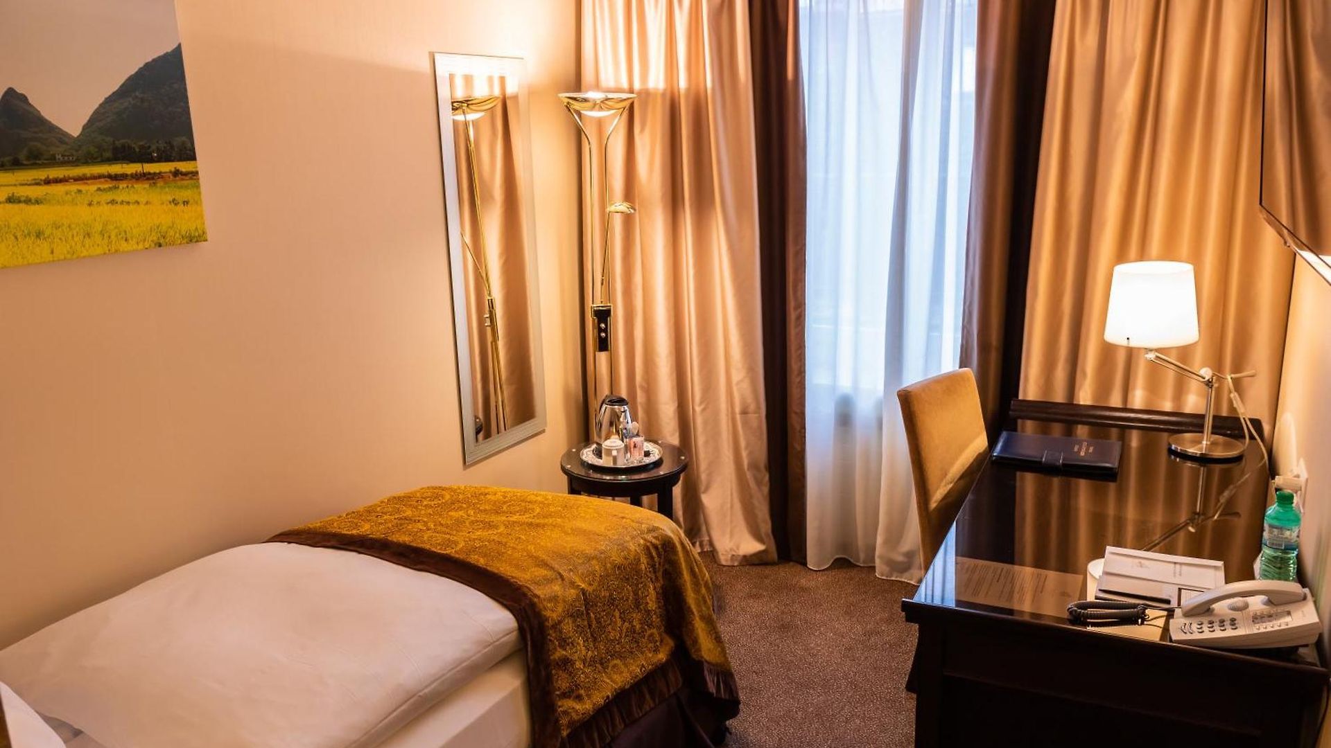 Hotel St.gotthard 4*