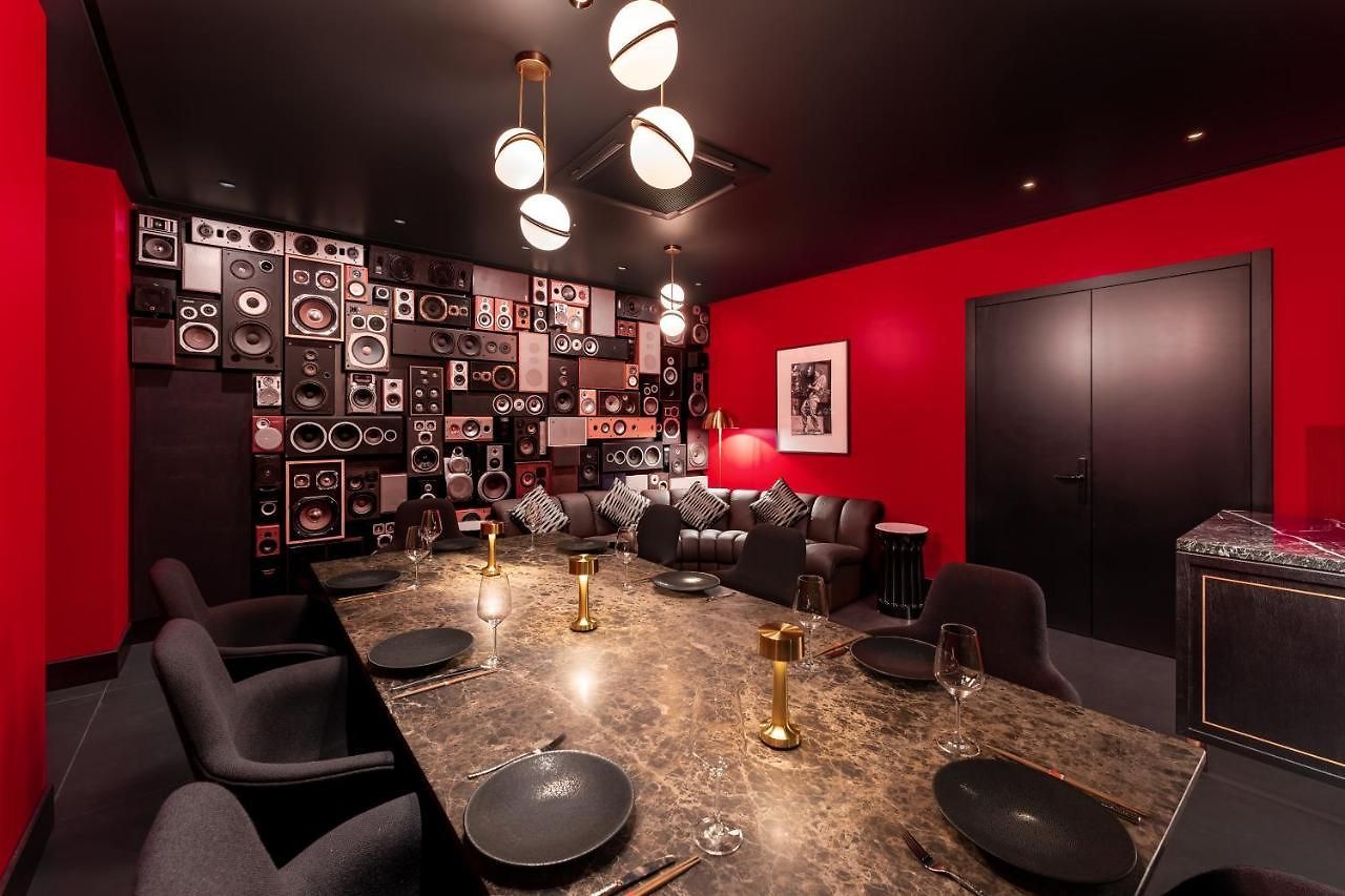 Hotel Five - Luxury