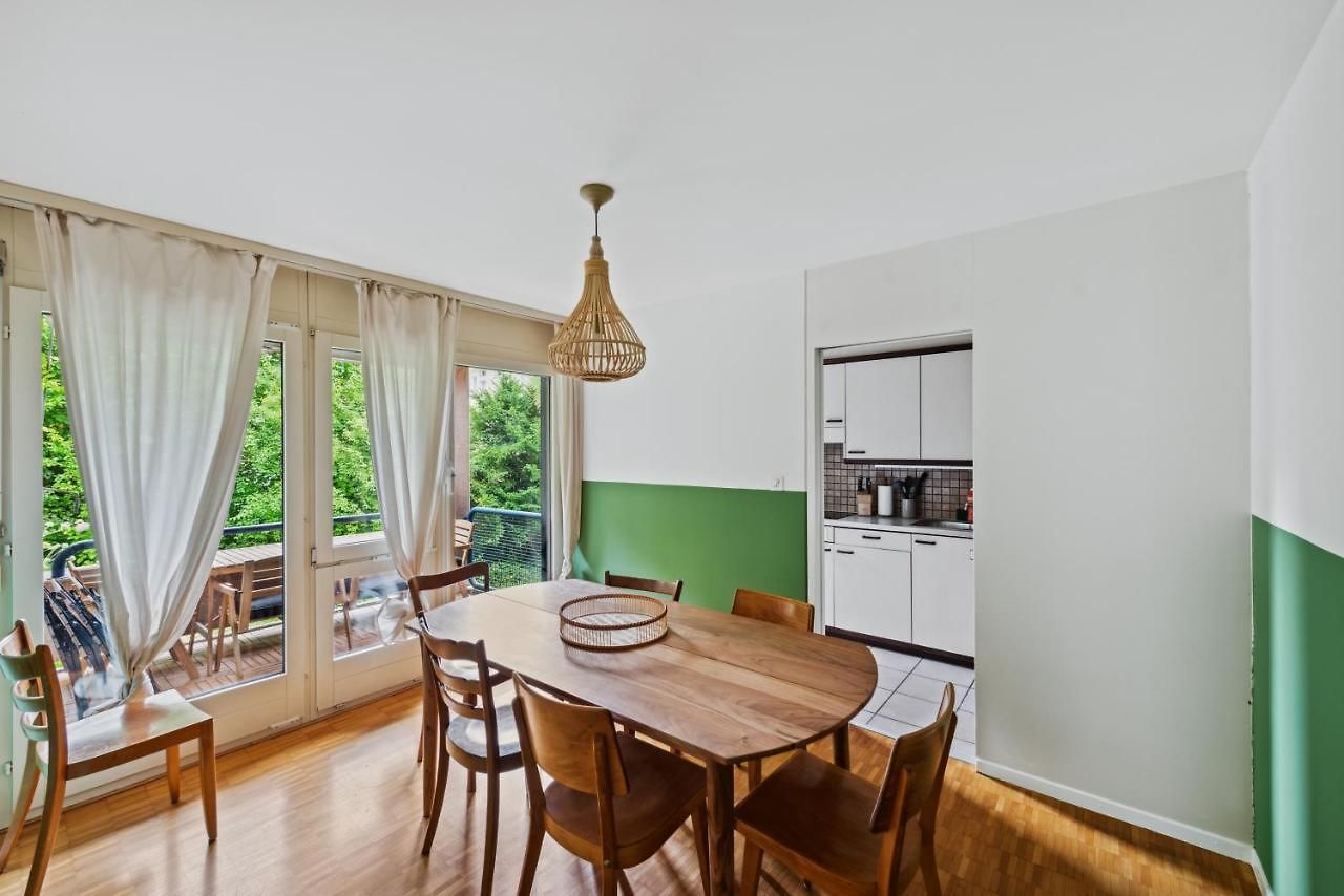 Cozy Close To The Center Of Forch Apartment