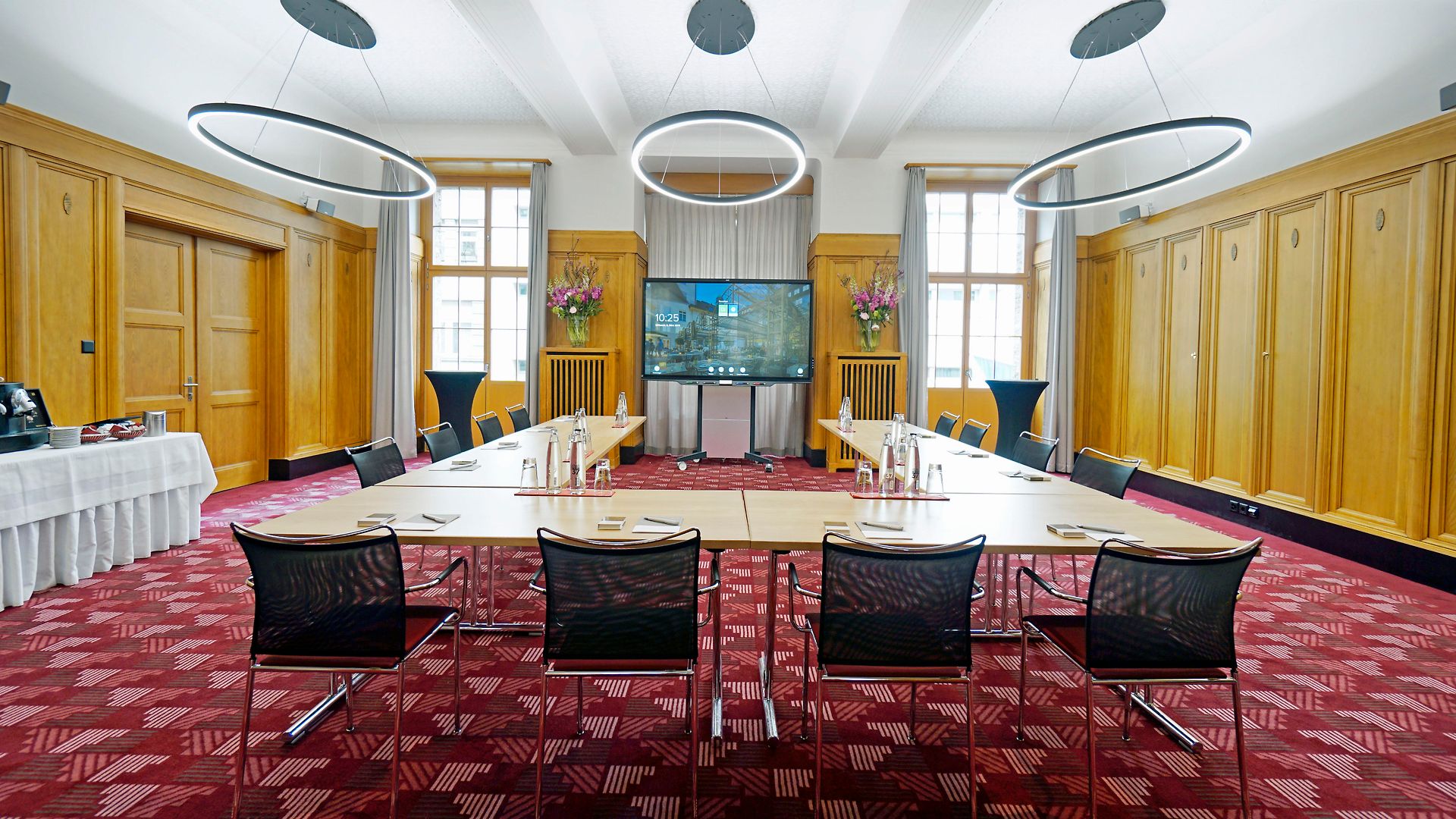 Glockenhof Hotel 4*