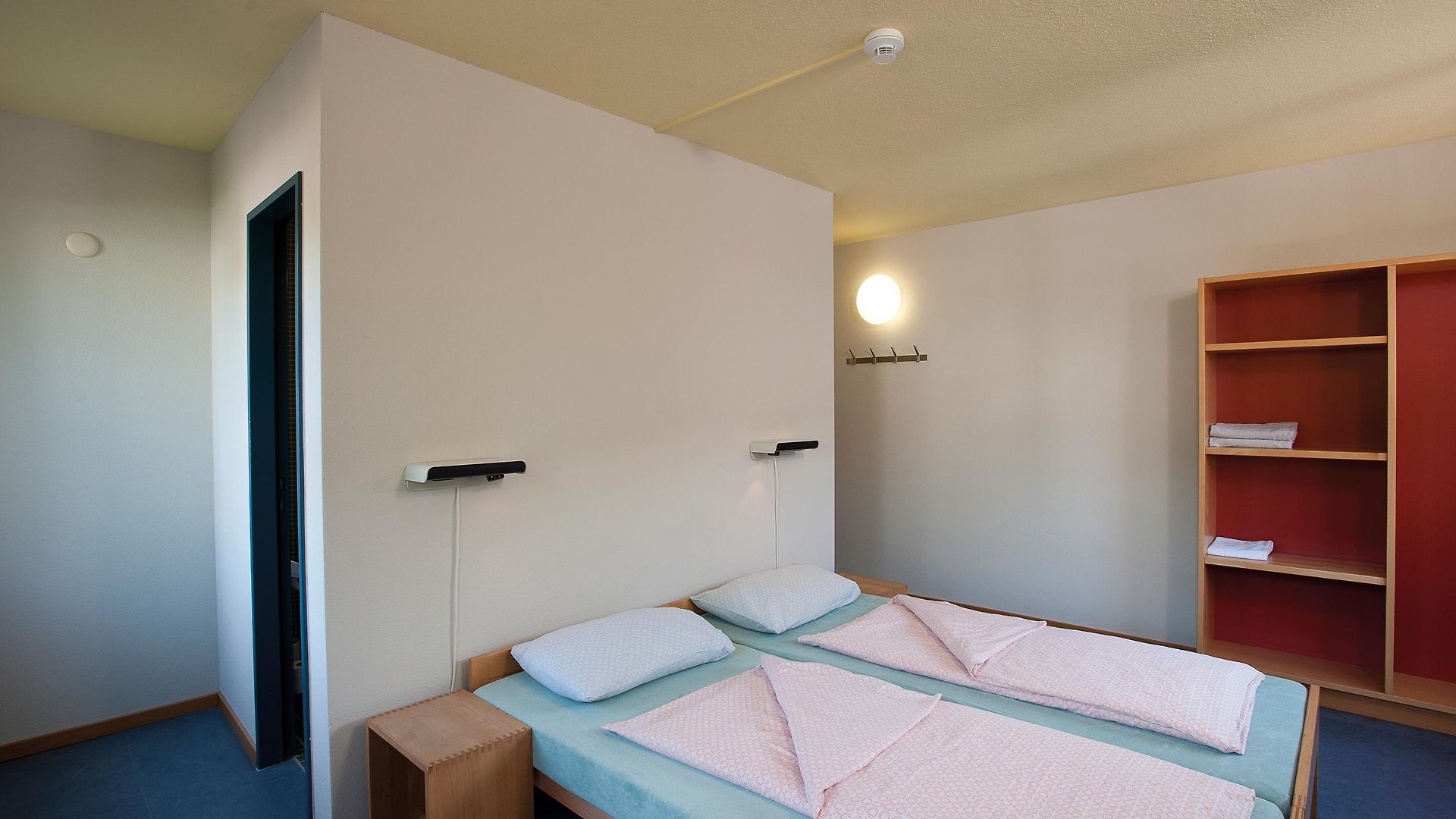 Hostel Youth