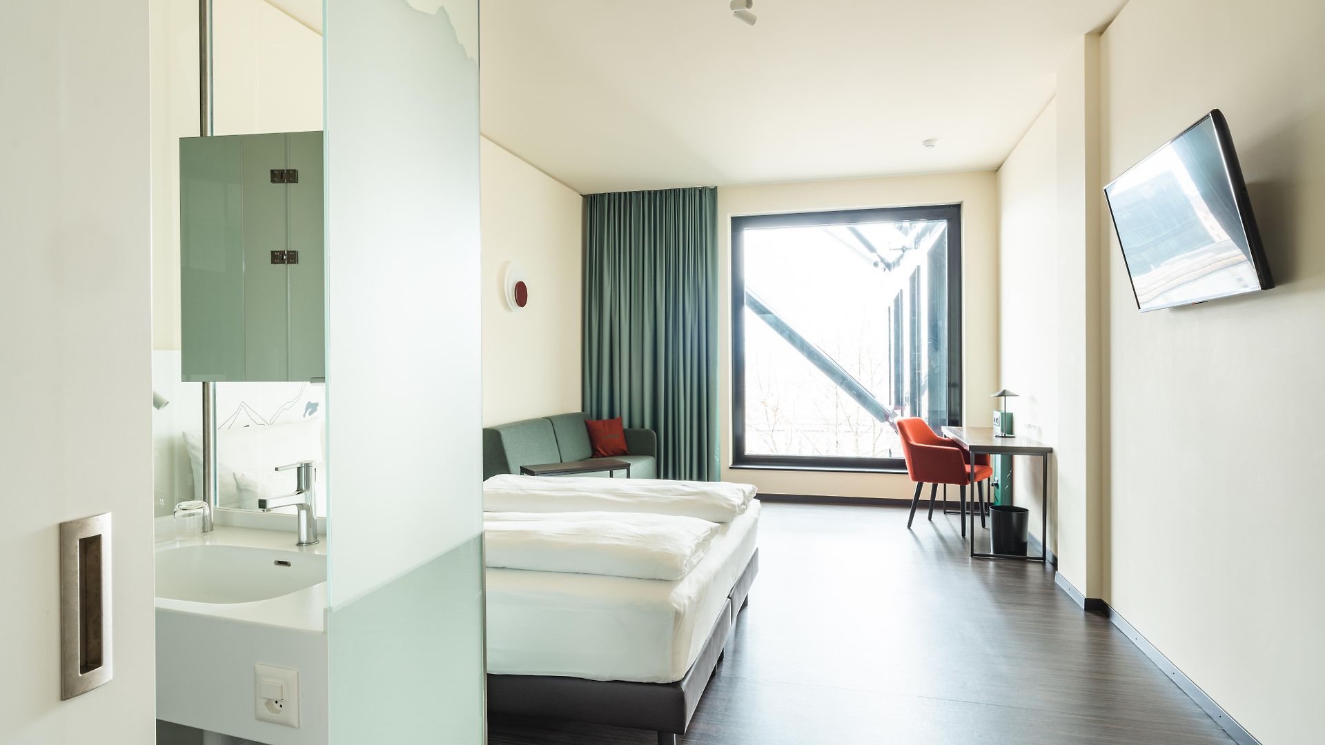 Aja 4* Zürich