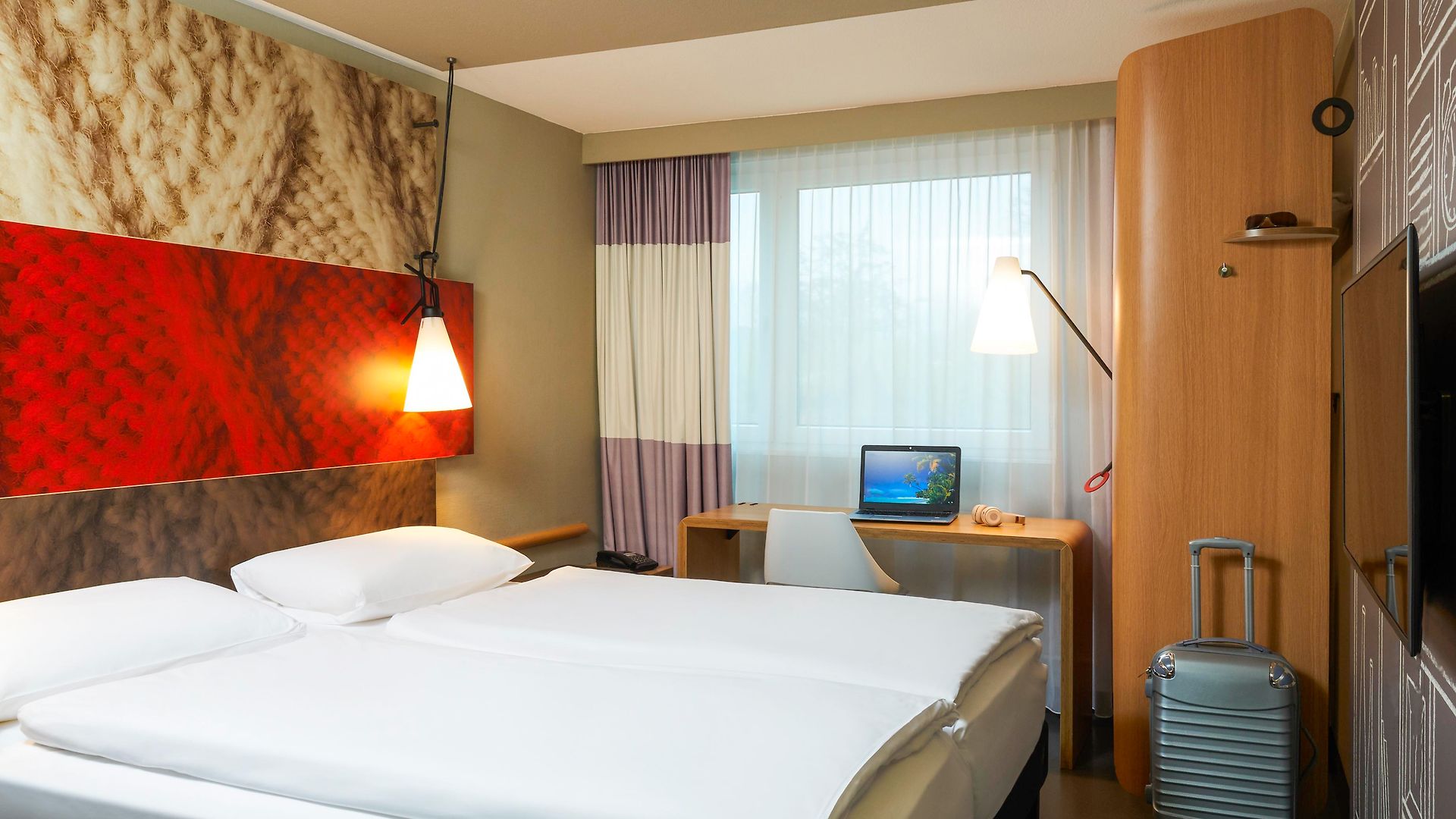 Ibis West Zürich