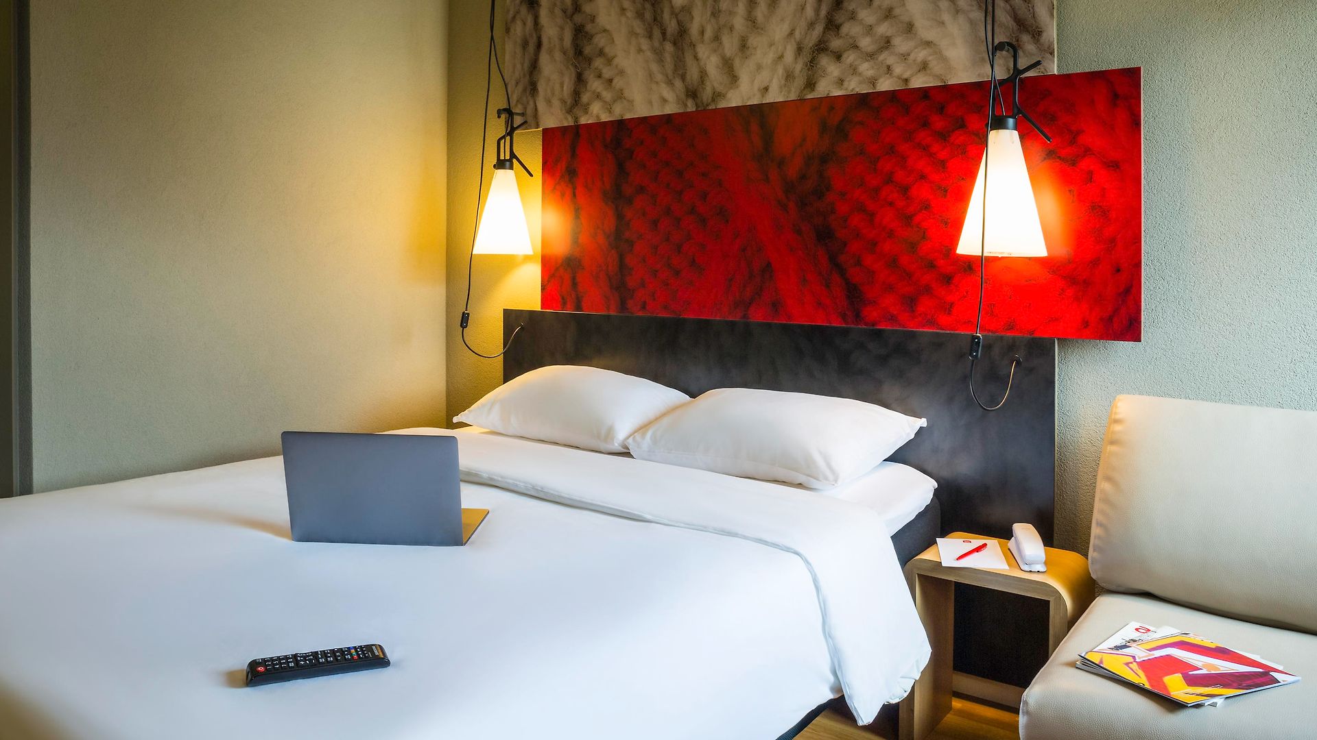 Hotel Ibis West 3*