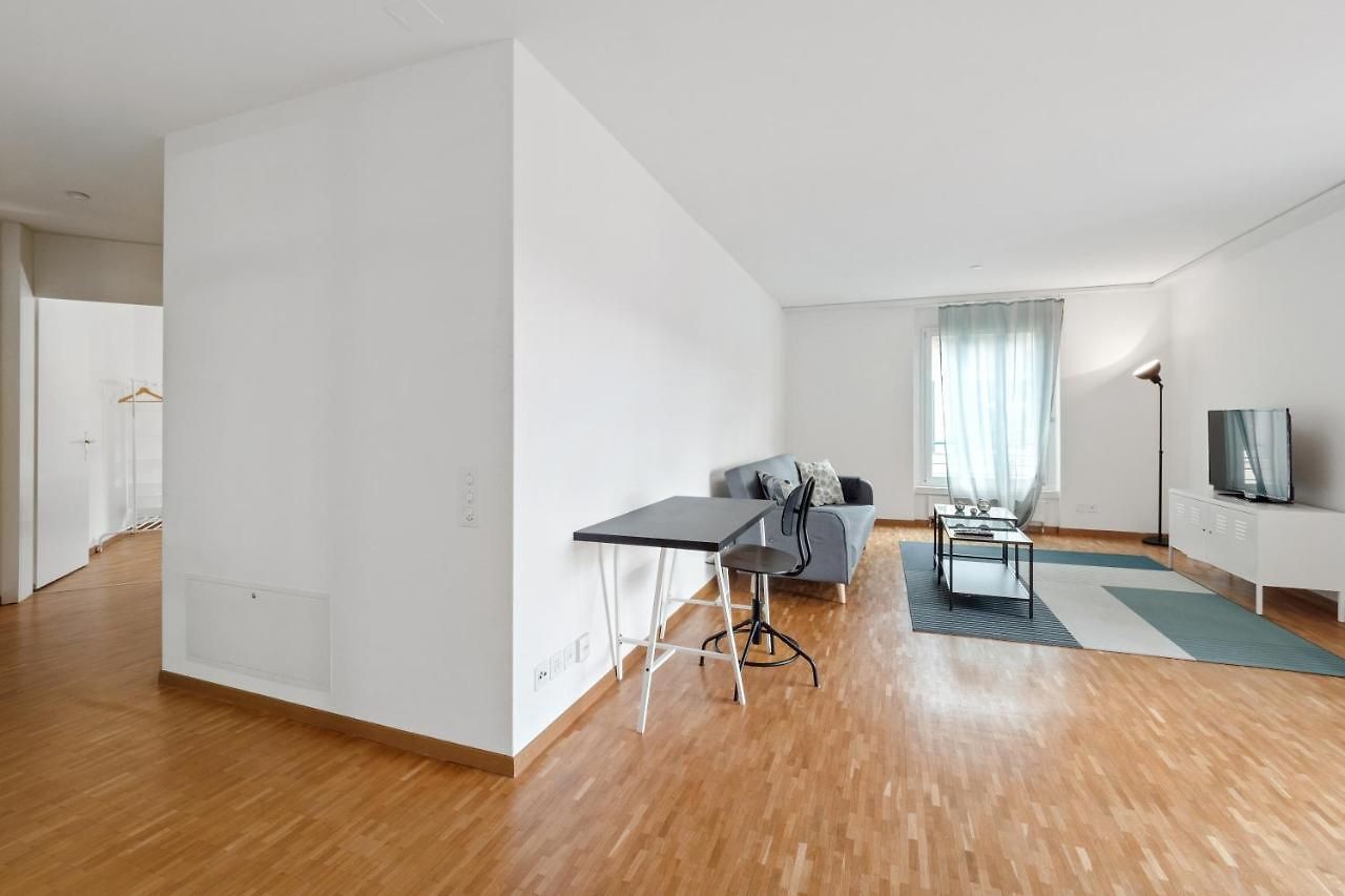 Spacious Hoting Zürich