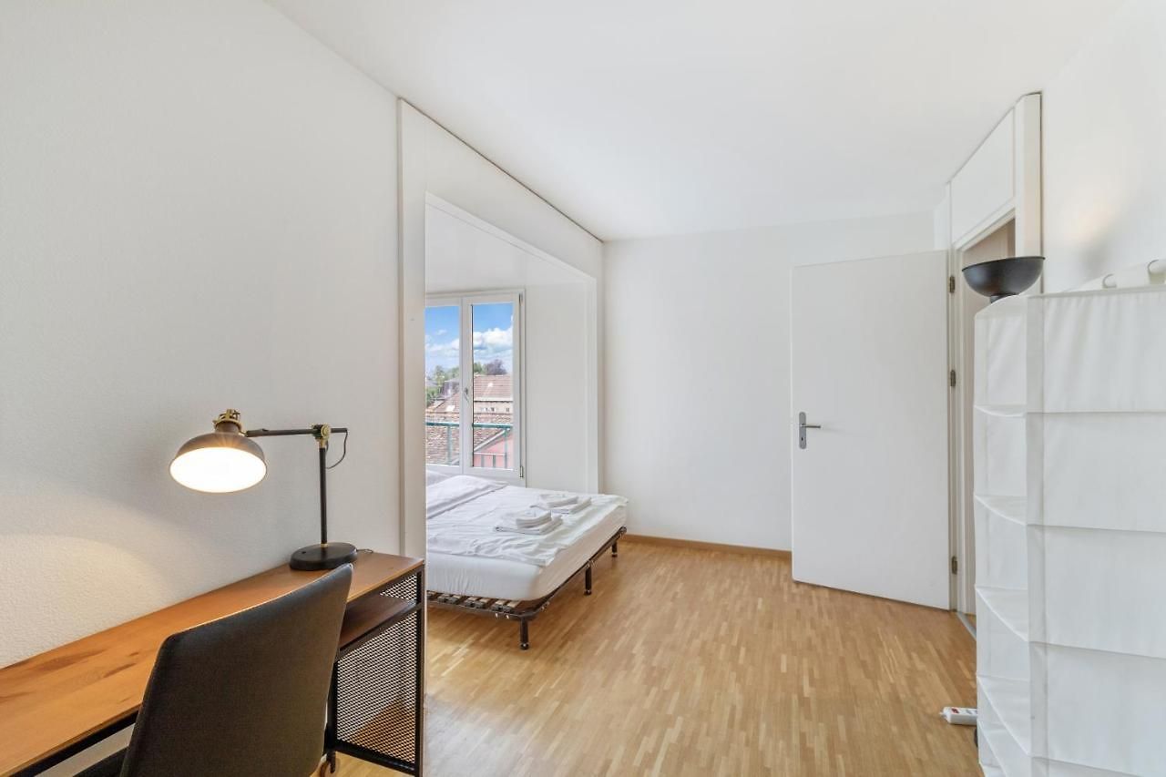 Spacious Hoting Zürich