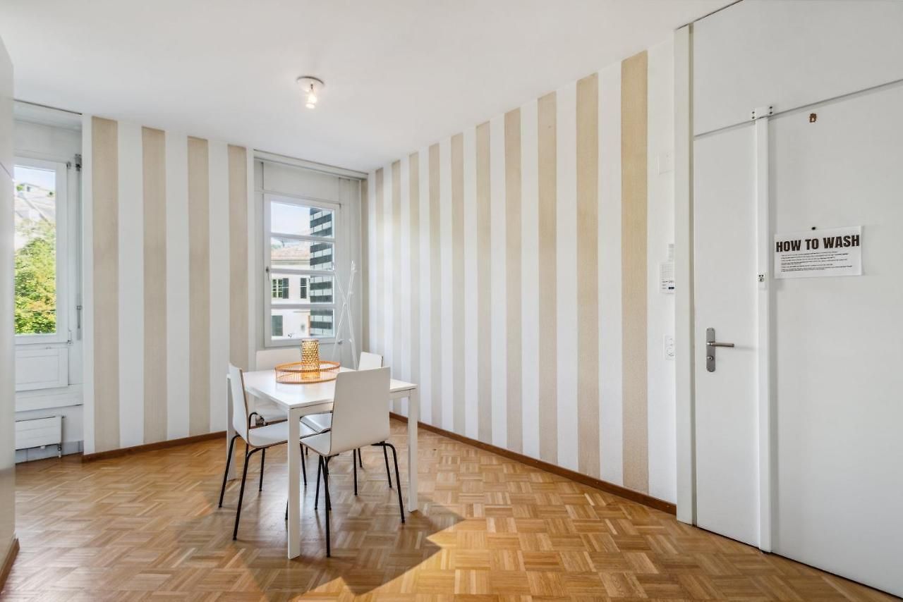 Apartment Spacious Hoting Zürich