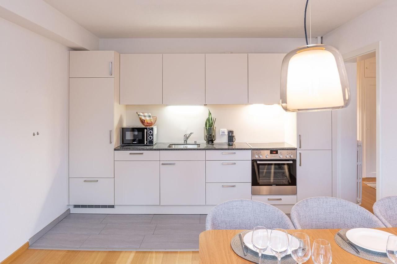 One Bedroom In Trendy West Apartment Zurich