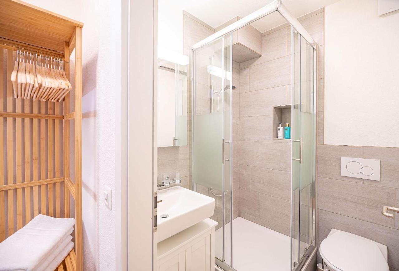 One Bedroom In Trendy West *