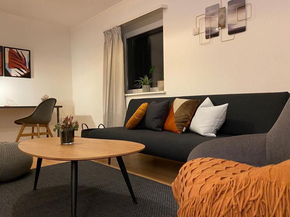 Comfort 1 And 2bdr Close To Airport *