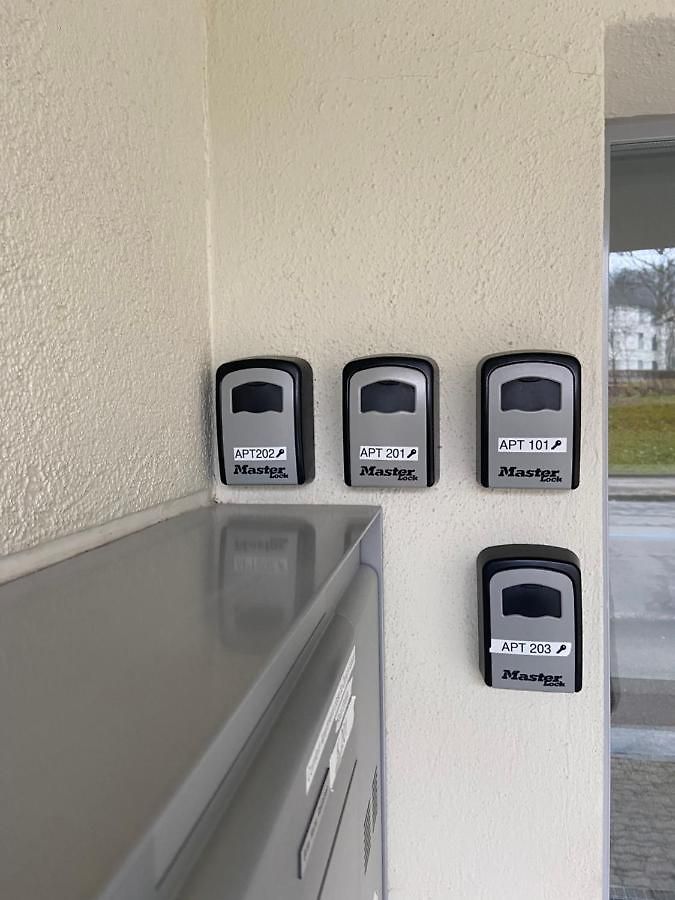Comfort 1 And 2bdr Close To Airport Apartment