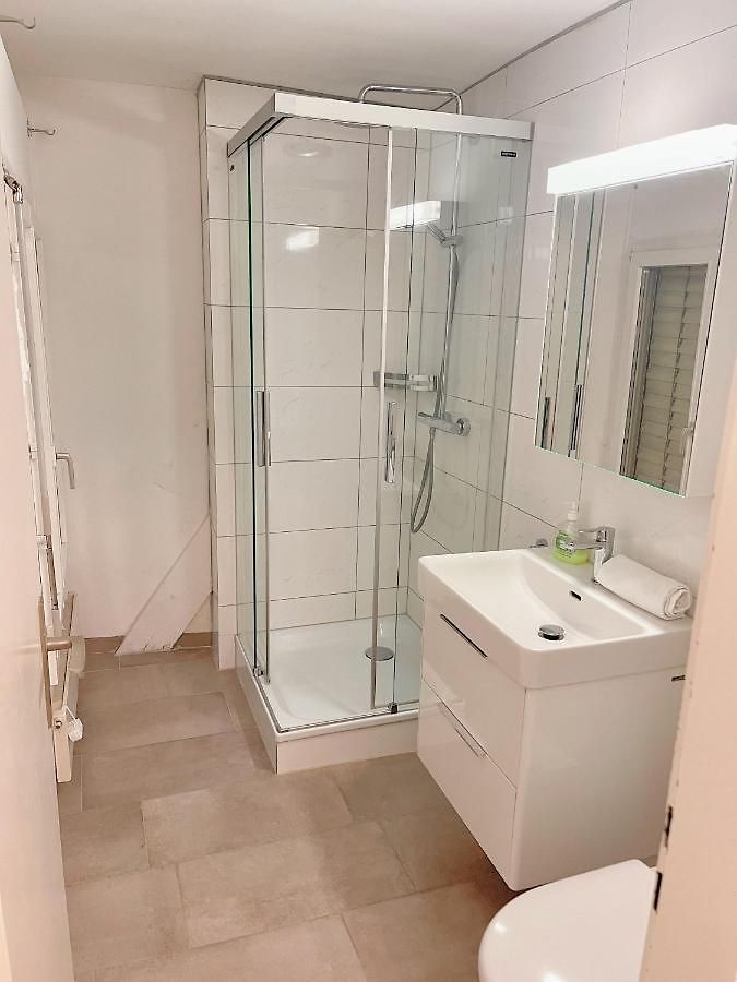 Center En-suite Budget Self Check In, Eth Hb