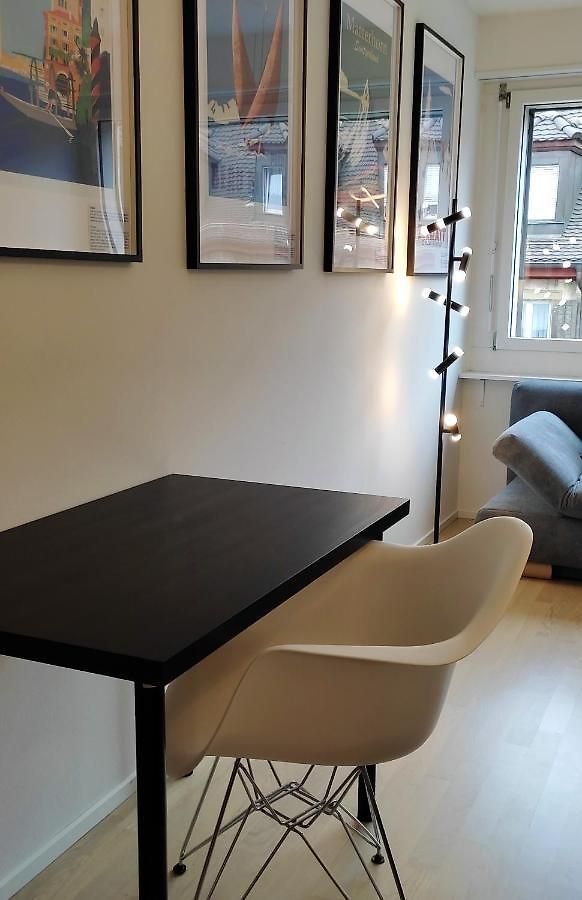 Seven Swiss Wonders, Center Apartment