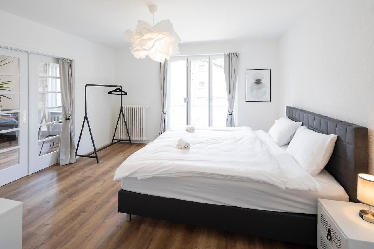 Stayy Bijou Balgrist Premium Near Hospitals - 24h Self Check-in - Parking Apartment