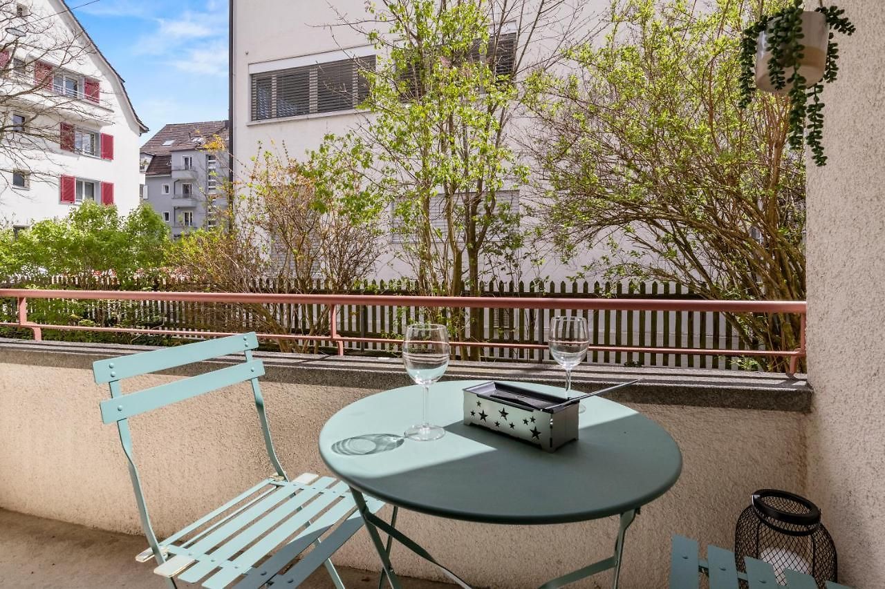 Close To & Balcony 1 Bdr Wollishofen Self Check In Zurich